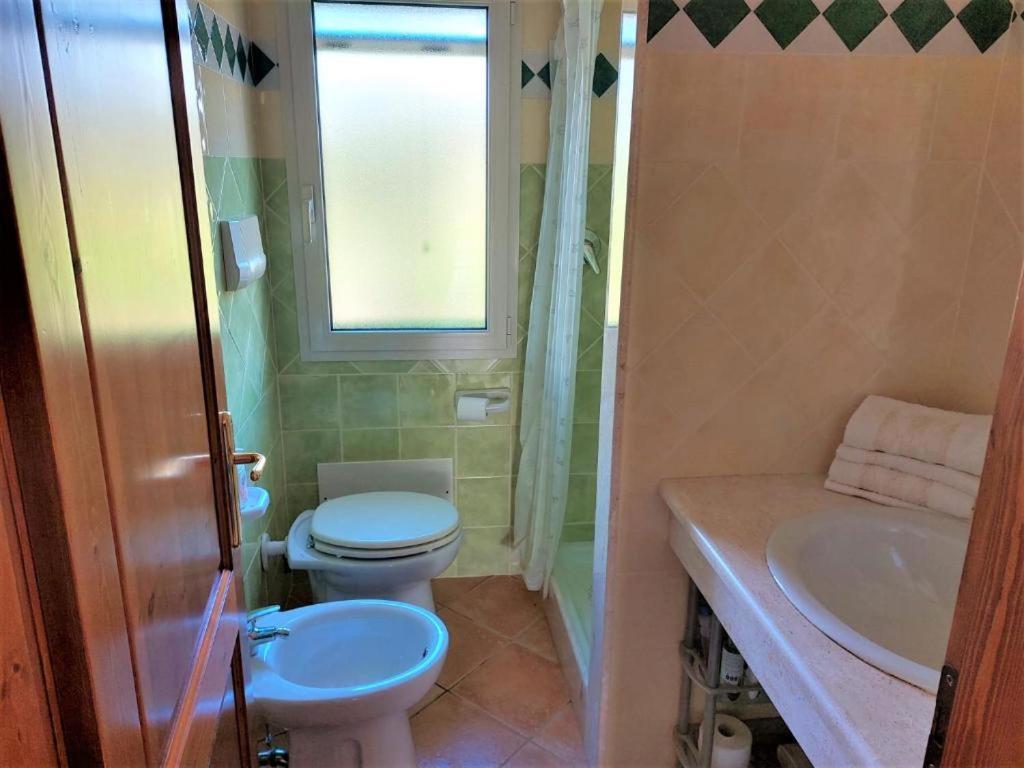 Appartamenti Sisula Manna Orosei Esterno foto